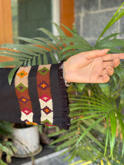 Taana Baana — Black