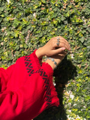 Taana Baana — Red