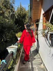 Taana Baana — Red